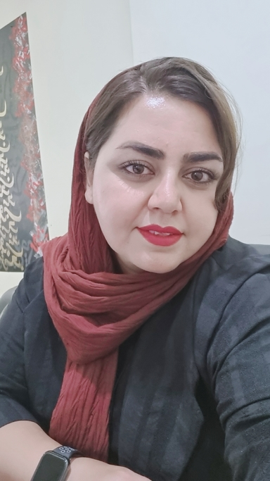 تصویر پروفایل مریم رزاقی