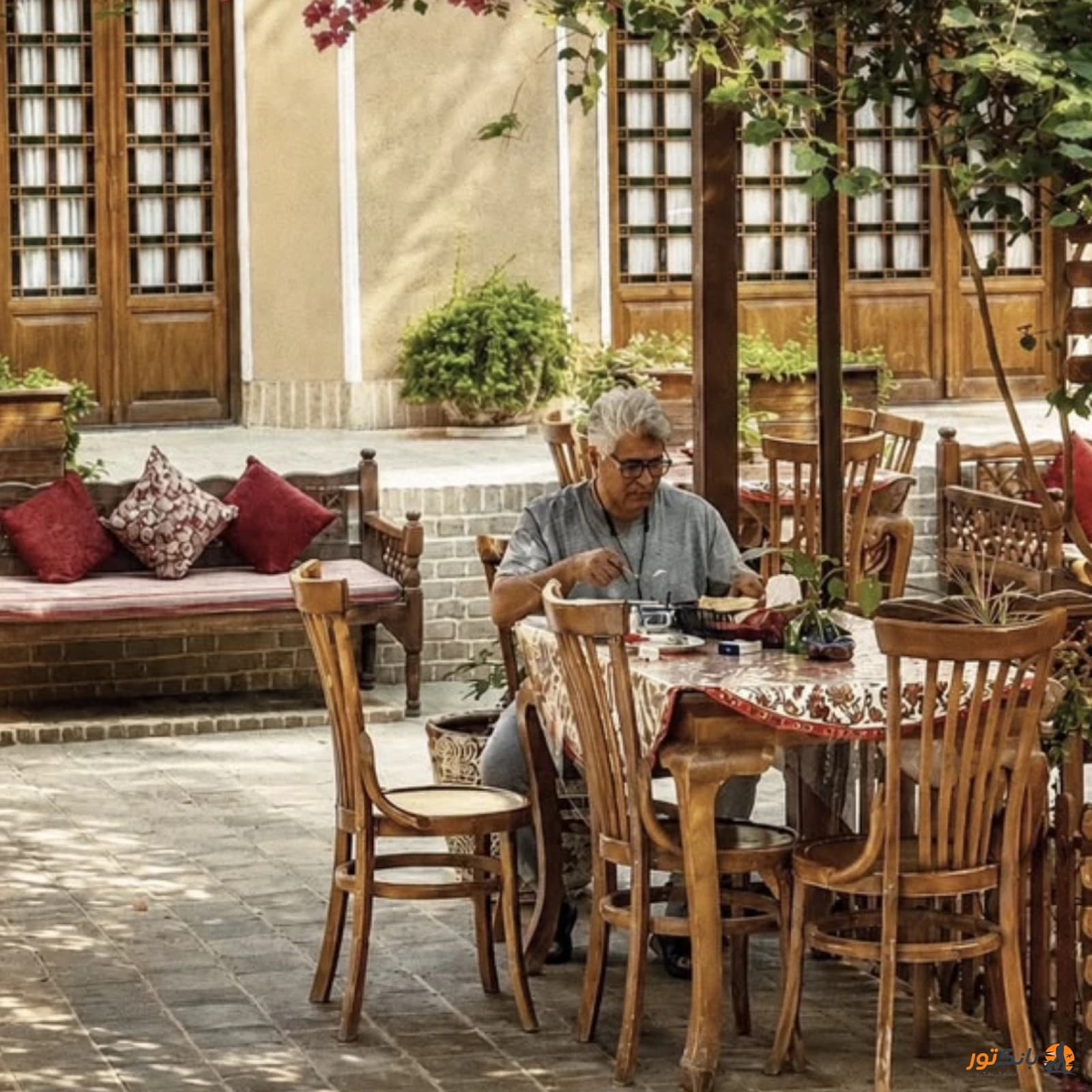 هتل سنتی پارسیک یزد