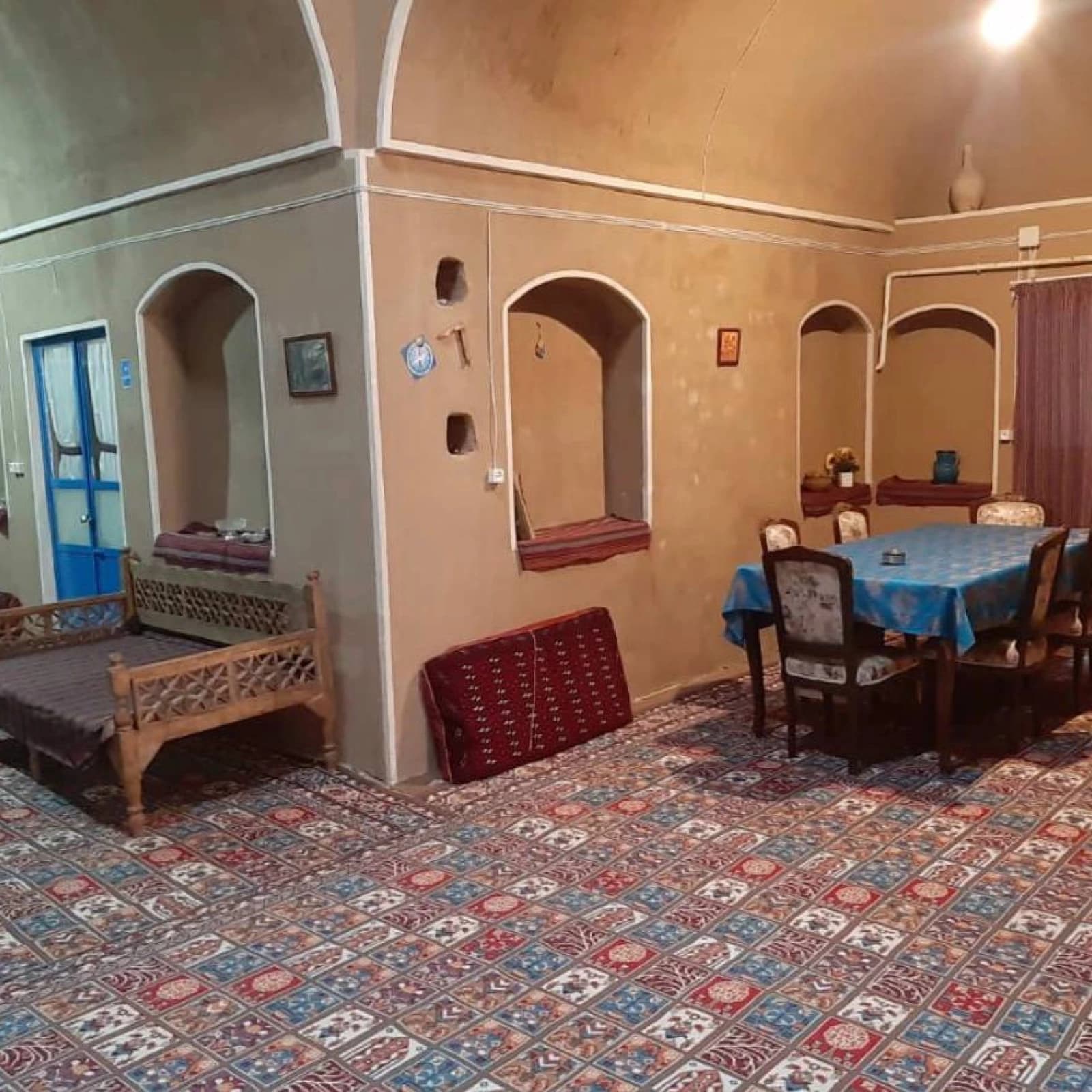 اقامتگاه بومگردی کدخدا بهزاد