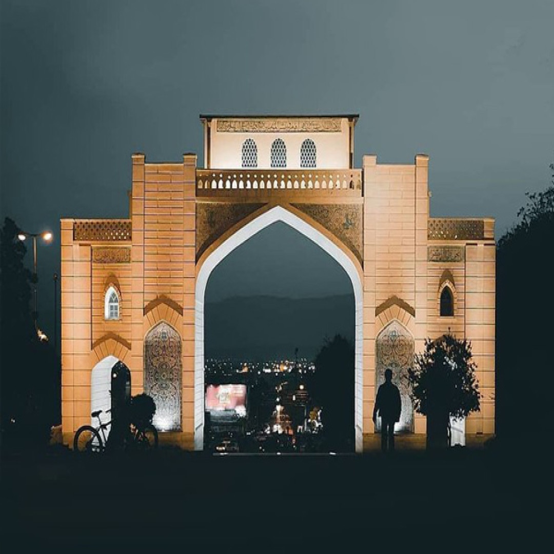 نوروز دیار بزرگ‌مرد ایران کوروش