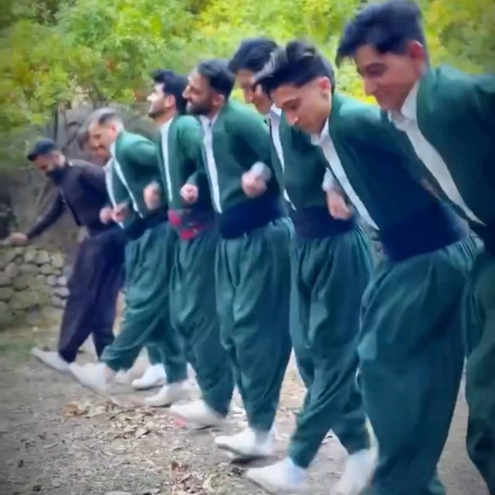 تور جشن انار کردستان